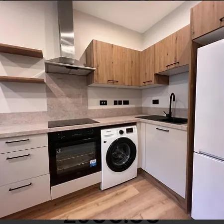 Centre 1-bed Modern & Cozy Lägenhet